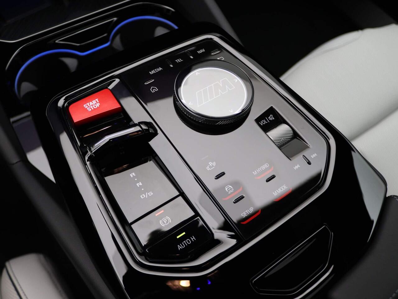 BMW M5 Sedan | Comfort Package