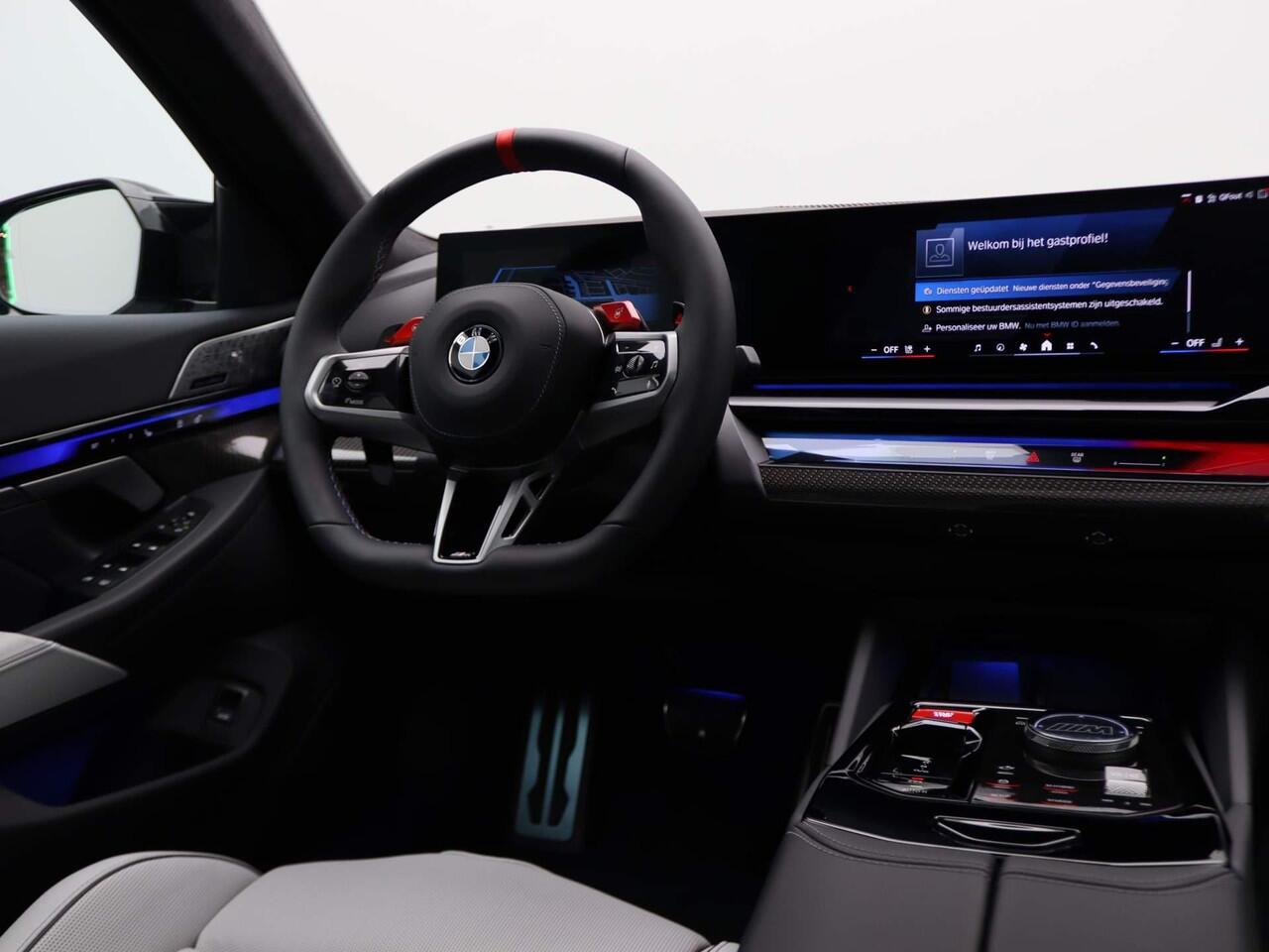 BMW M5 Sedan | Comfort Package