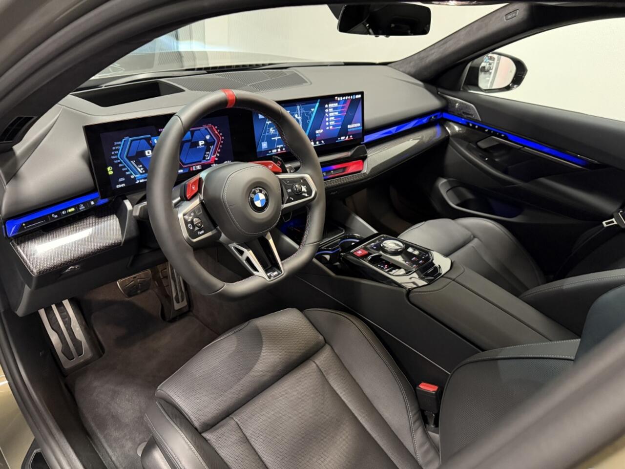 BMW M5 Volledig PPF//Keramisch//M Drive Prof//Pano//Carbon