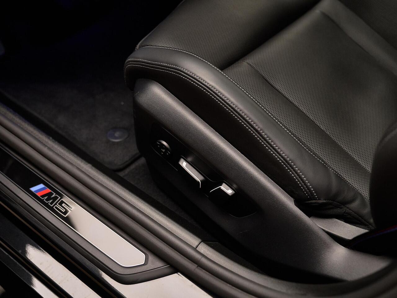 BMW M5 Touring V8 M Hybrid, pano, B&W, 21", stl.ventilatie, tr.haak, pano, leder, memory, keyless, privacy