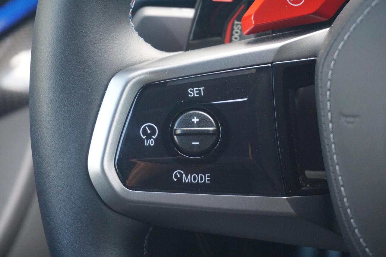 BMW M5 Touring M Driver's Pack / Comfort Pack / Driving Assistant Professional / Bowers & Wilkins