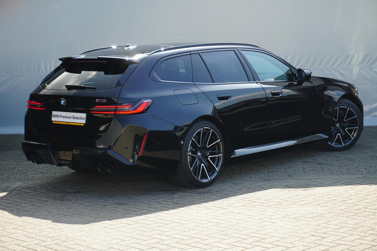 BMW M5 Touring M Driver's Pack / Comfort Pack / Driving Assistant Professional / Bowers & Wilkins