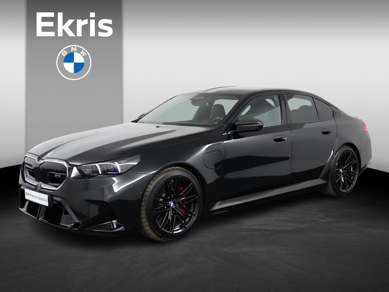 BMW M5 5-serie M Driver's Pack | Bowers & Wilkins | Stoelventilatie | Driving Assistant Prof | Parking Assistant Prof | BMW Iconic Glow | Comfort Access | Stuurwielrand verwarmd