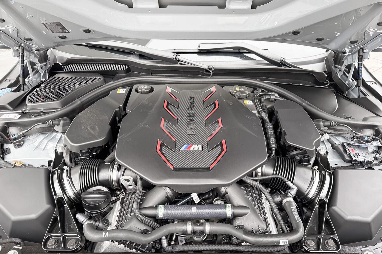 BMW M5 Touring M5 / Bowers & Wilkins / Driving Assistant Professional / Head-Up / Parking Assistant Plus / Trekhaak Elektrisch inklapbaar / Stoelventilatie / Verwarmde stoelen voor en achter