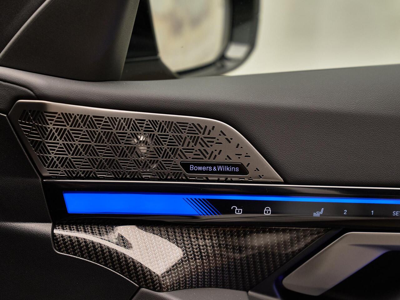 BMW M5 Touring V8 M Hybrid, PPF front, Sonderlackierung, pano, alcantara, B&W, 21'', stl.ventilatie, tr.haak, memory, leder, privacy