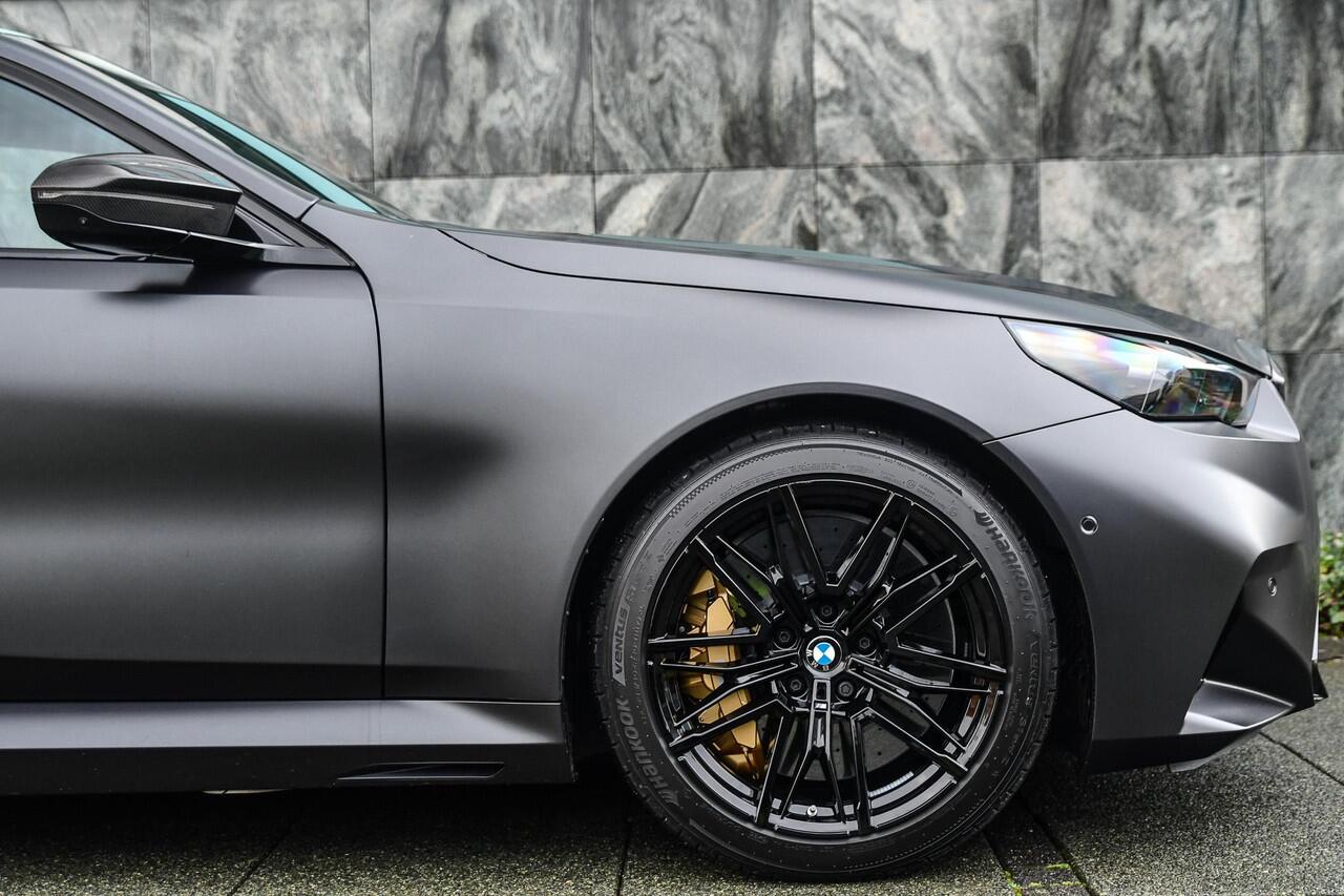 BMW M5 Touring M5 Individual lak |Keramisch|Carbon|Trekhaak|