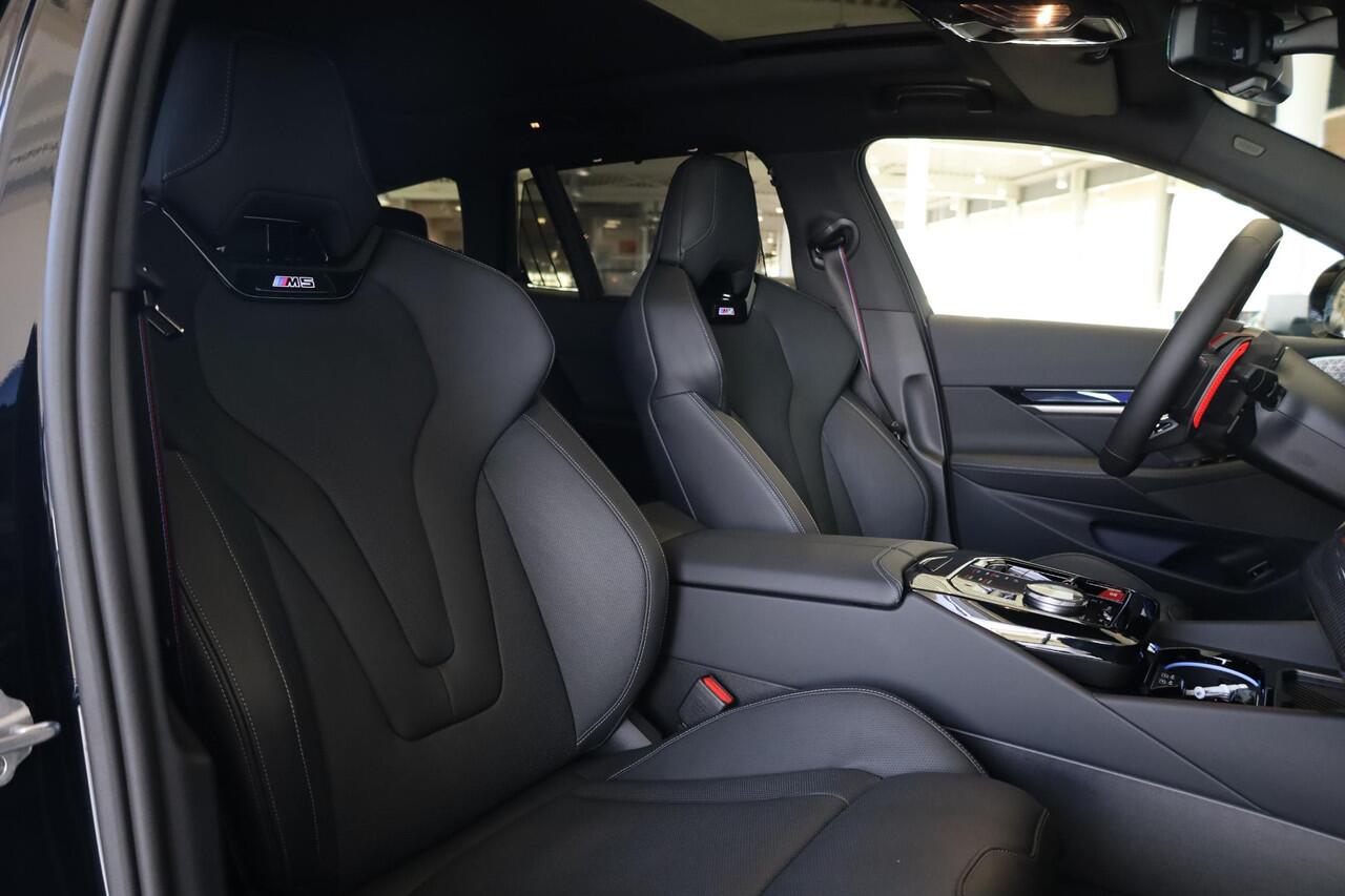 BMW M5 Touring | Panorama Dak | Stoelventilatie en Verwarming | Driving Assistant Professional