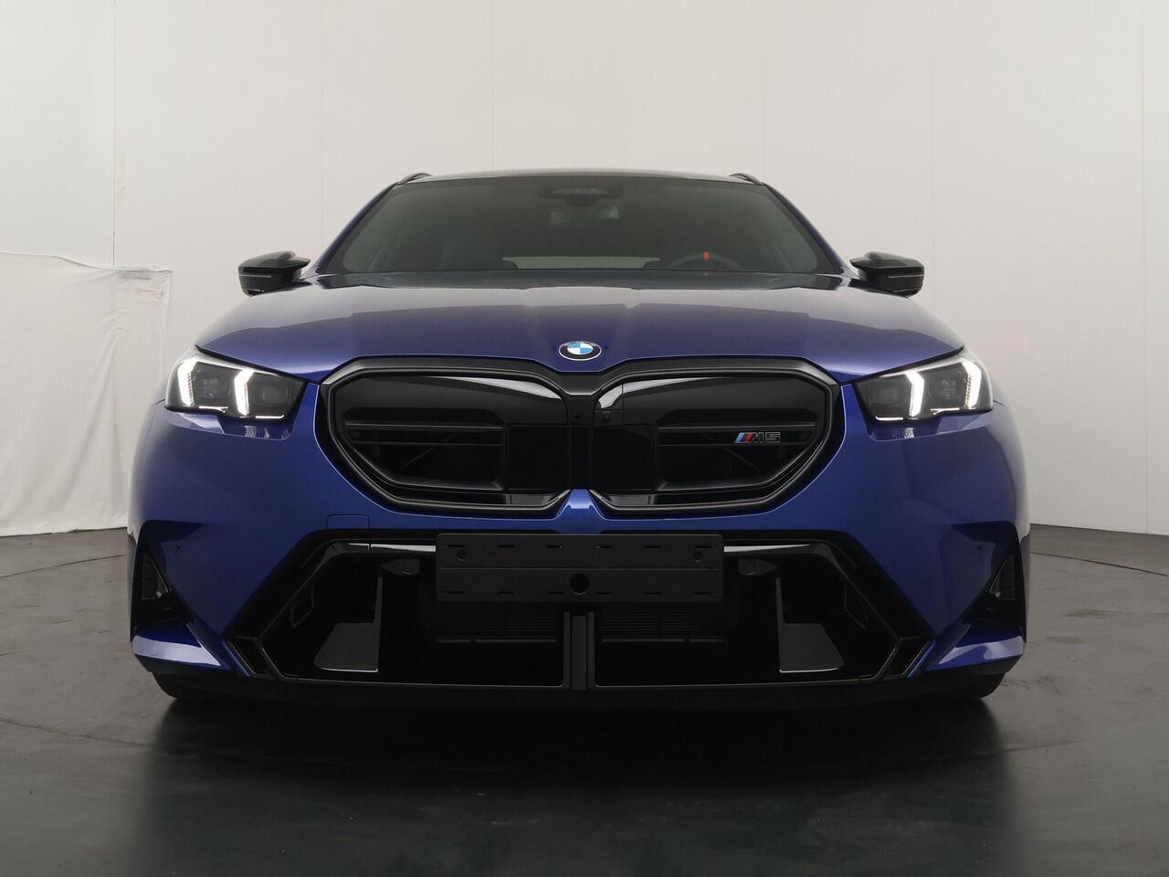 BMW M5 Touring M Drive Professional | M Driver's Pack | Bowers & Wilkins | Comfort Pack | Panoramadak