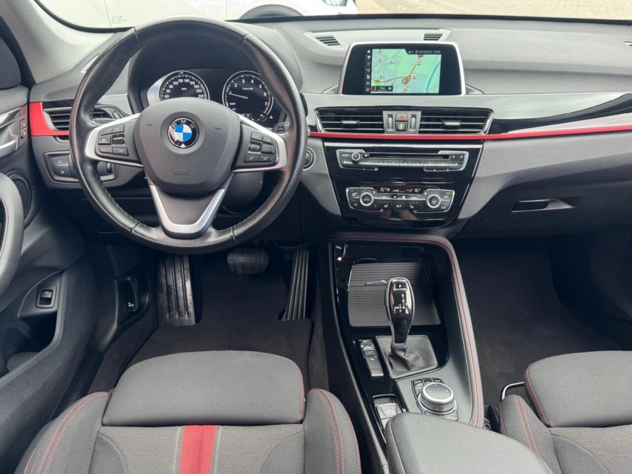 BMW X1 S-DRIVE 1.8 AUT. SPORT-LINE NAVI TREKHAAK AIRCO LMV PDC