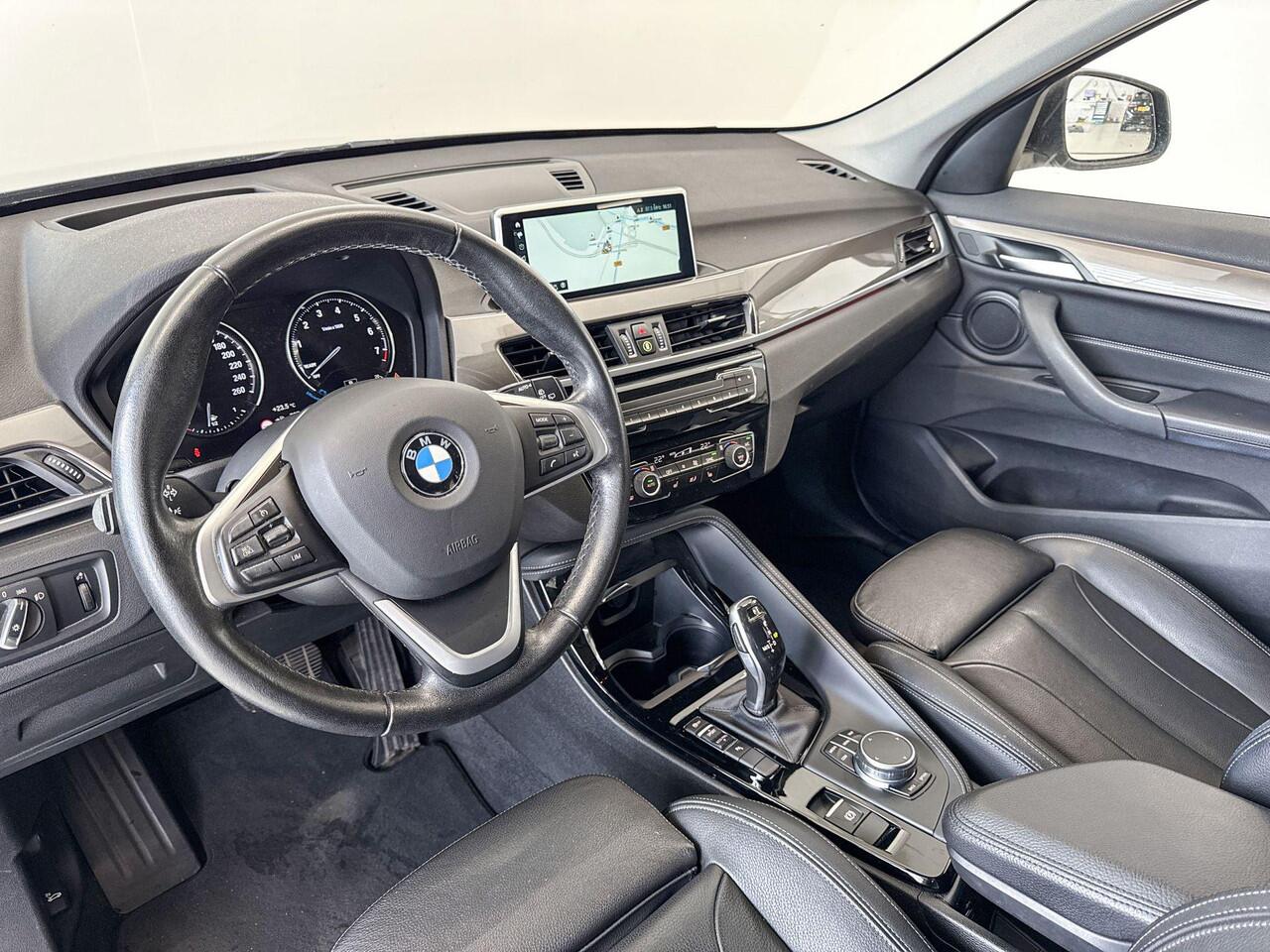 BMW X1 sDrive20i Orange Edition High Executive Aut. | Selections