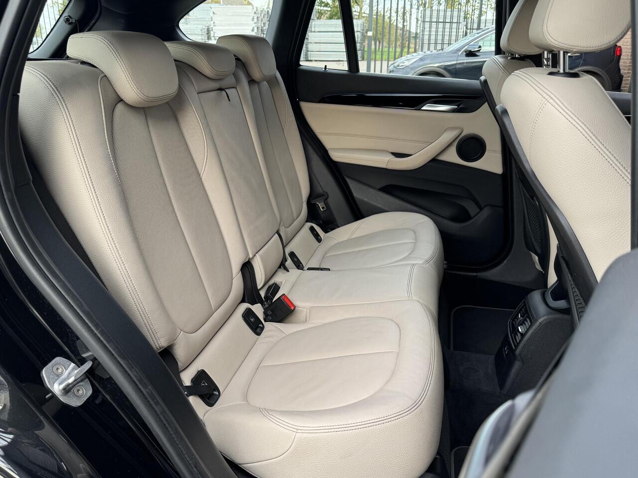 BMW X1 sDrive20i VDL NEDCAR EDITION I AUTOMAAT I P-CAMERA I CRUISE CONTROL I CLIMATE CONTROL