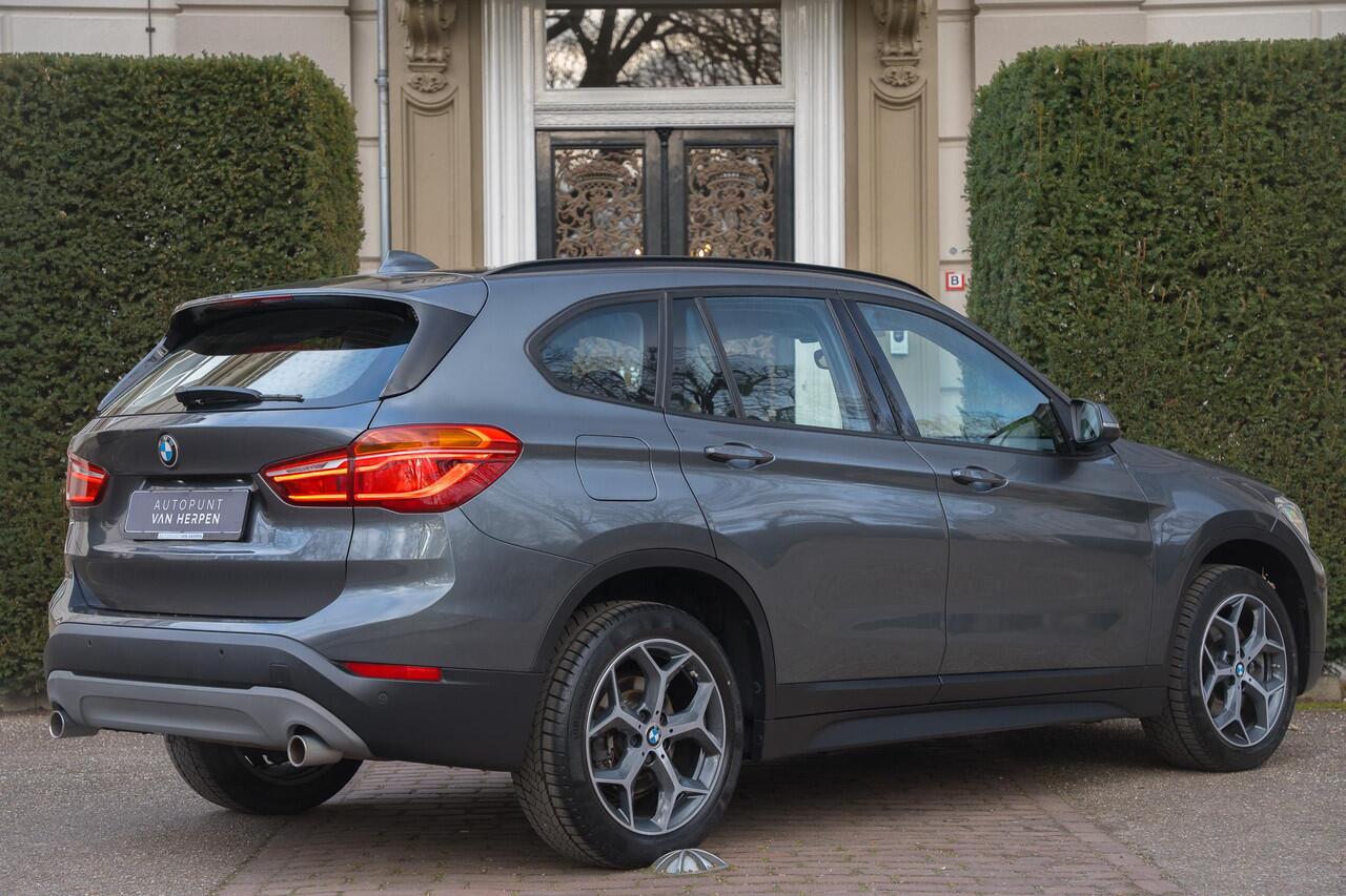BMW X1 sDrive20i Executive PDC | STOELVERWARMING | SPORTSTOELEN | 2E EIGN