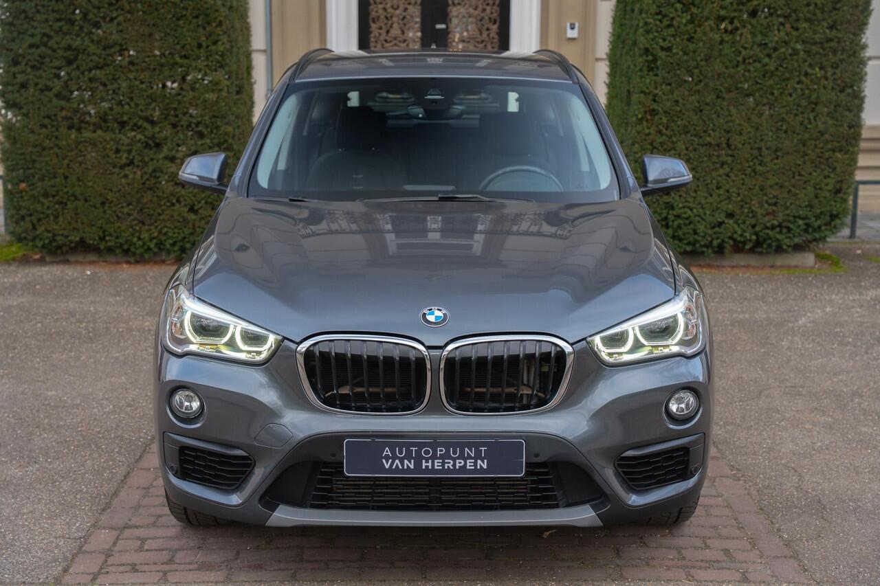 BMW X1 sDrive20i Executive PDC | STOELVERWARMING | SPORTSTOELEN | 2E EIGN