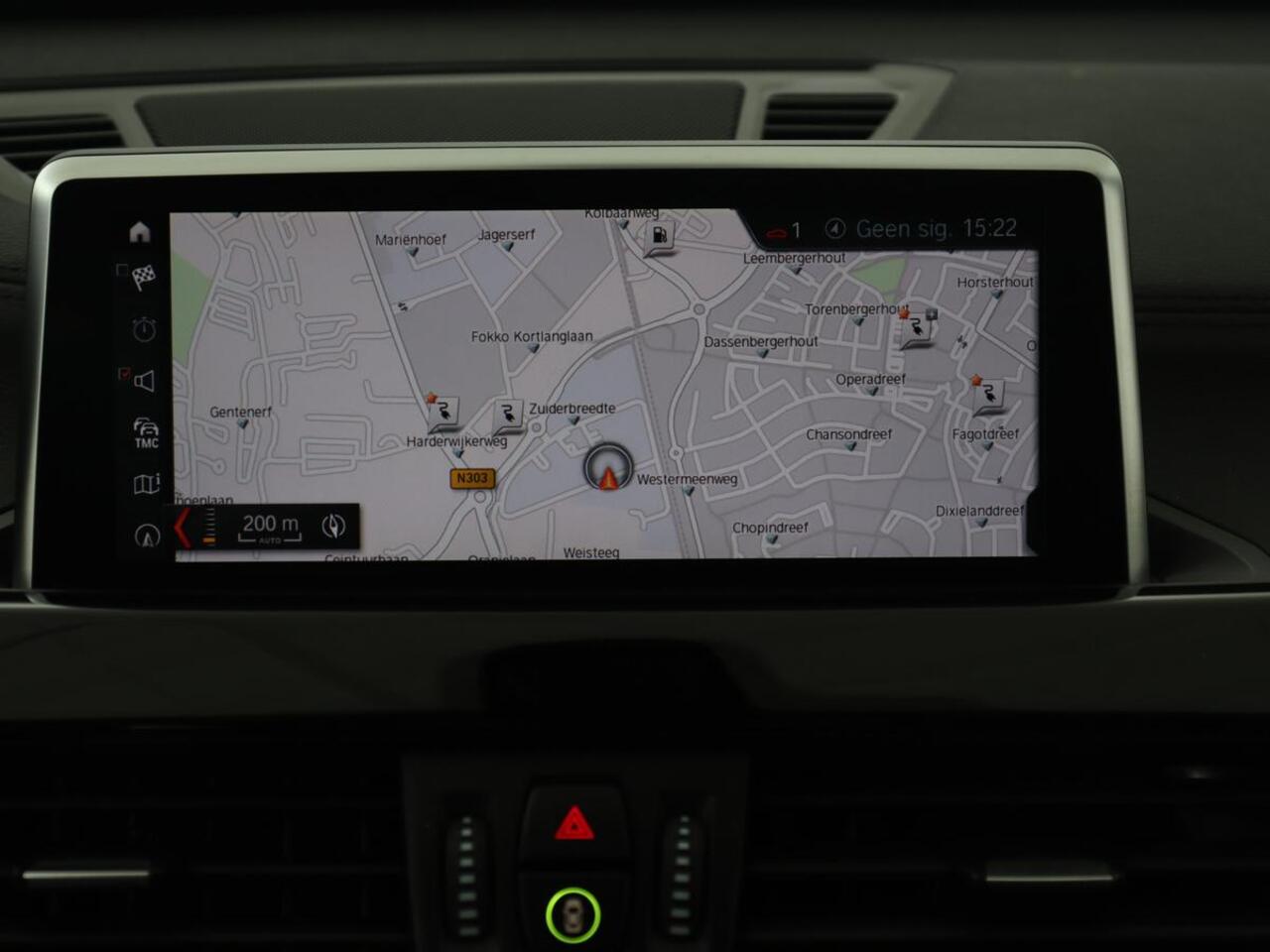 BMW X1 xDrive25e Sport Line | Stoelverwarming | Camera | Full LED | Sportstoelen | Keyless | Navigatie | Climate control | Parkeerhulp | Cruise control | DAB | Bluetooth