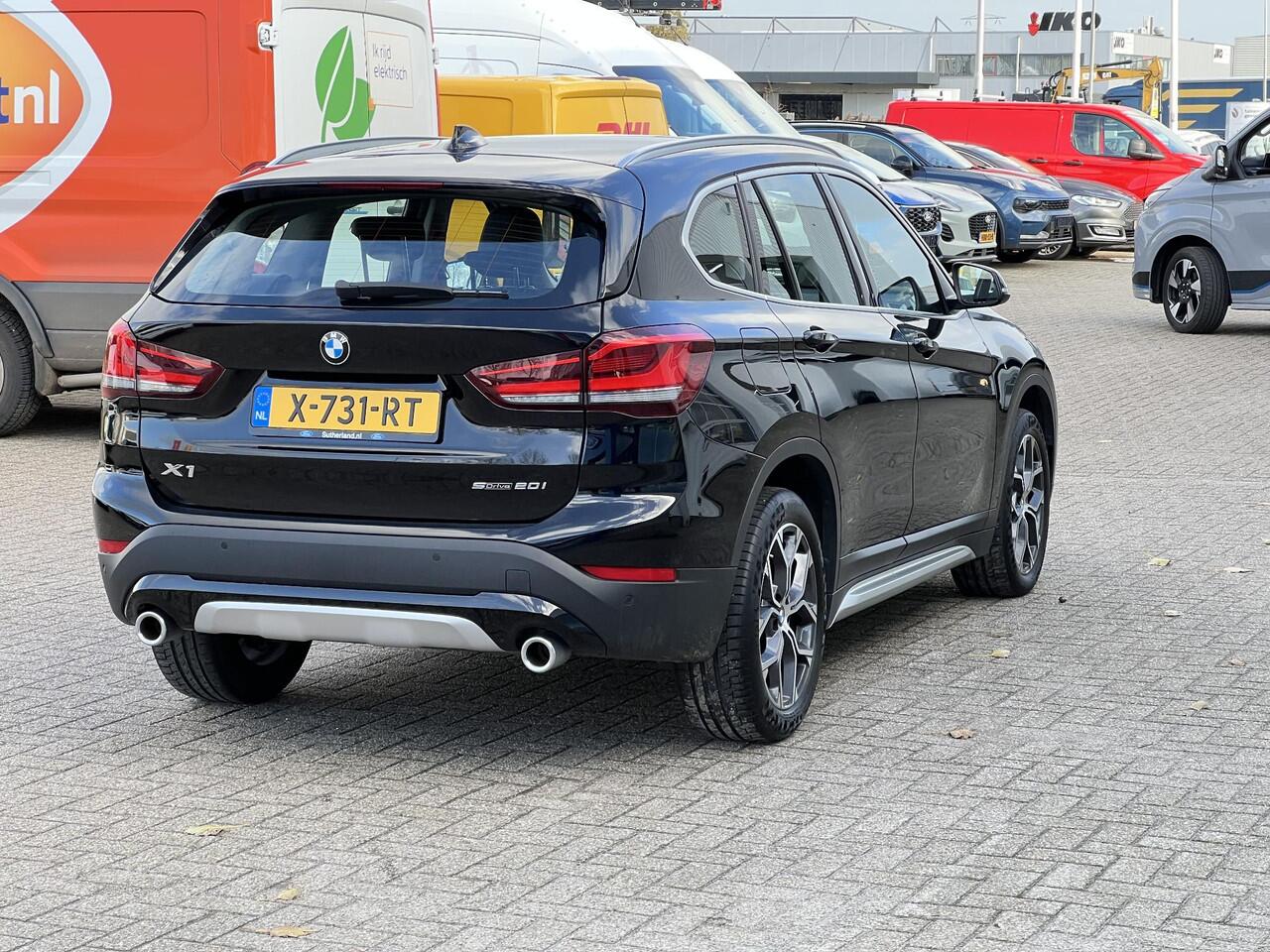 BMW X1 sDrive20i High Executive 190pk |