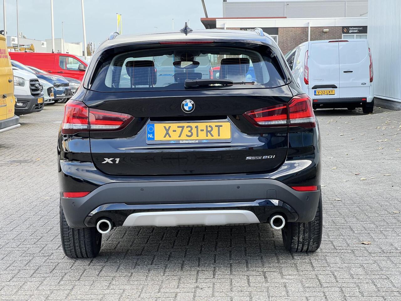 BMW X1 sDrive20i High Executive 190pk |