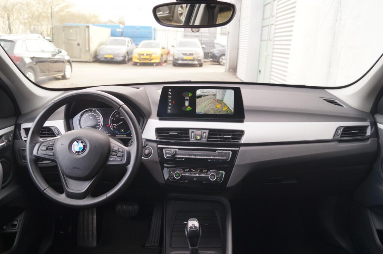 BMW X1 xDrive25e Executive -NAVI-ECC-HUD-CAM-PDC-