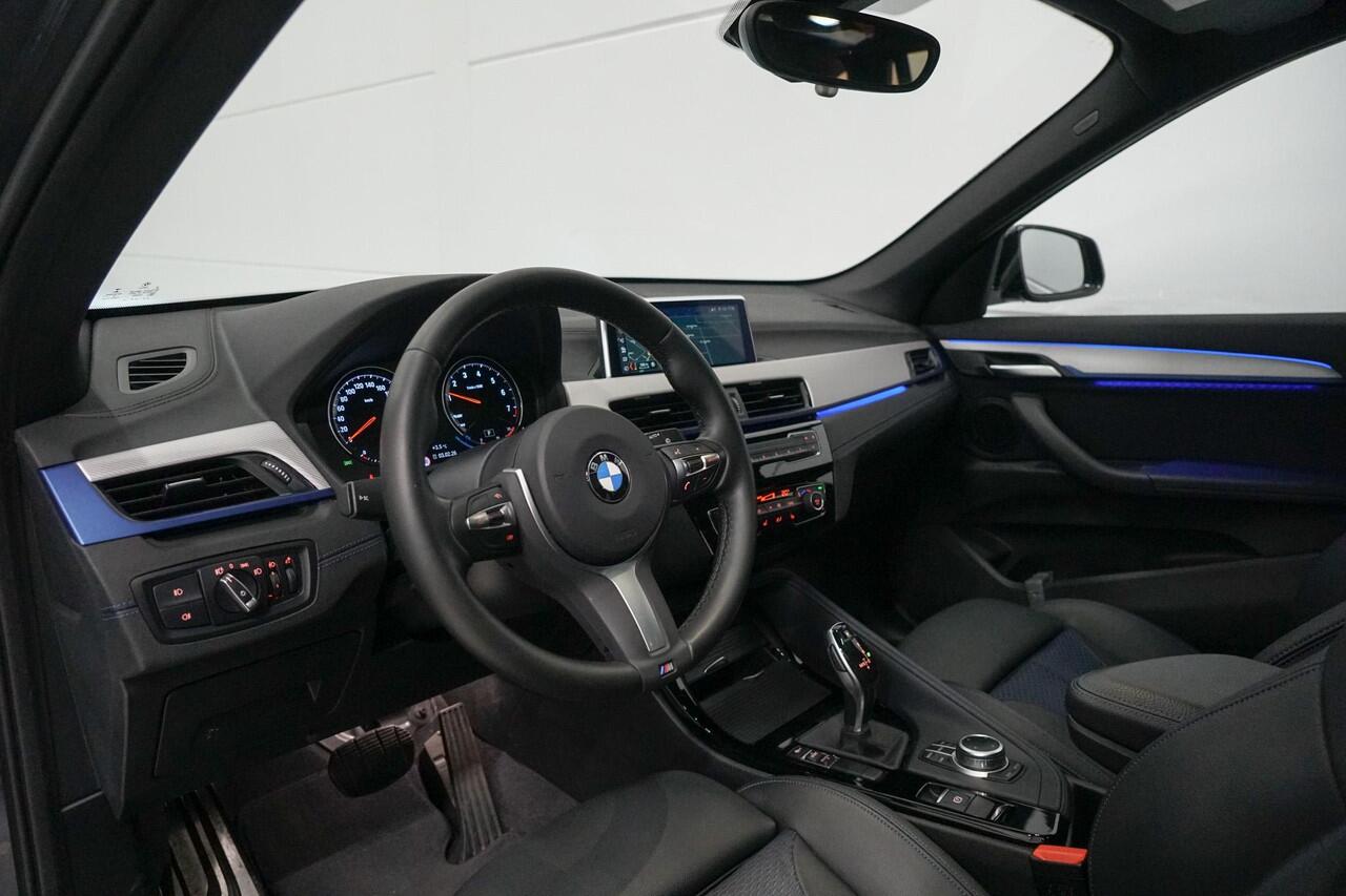 BMW X1 sDrive18i M-Sport | Panoramadak | Trekhaak