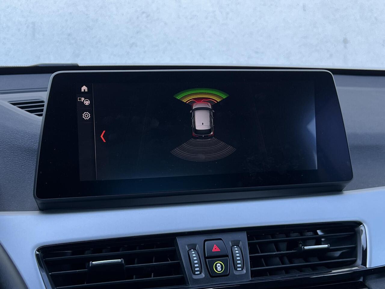 BMW X1 sDrive18i High Executive Edition | Head Up | 17inch