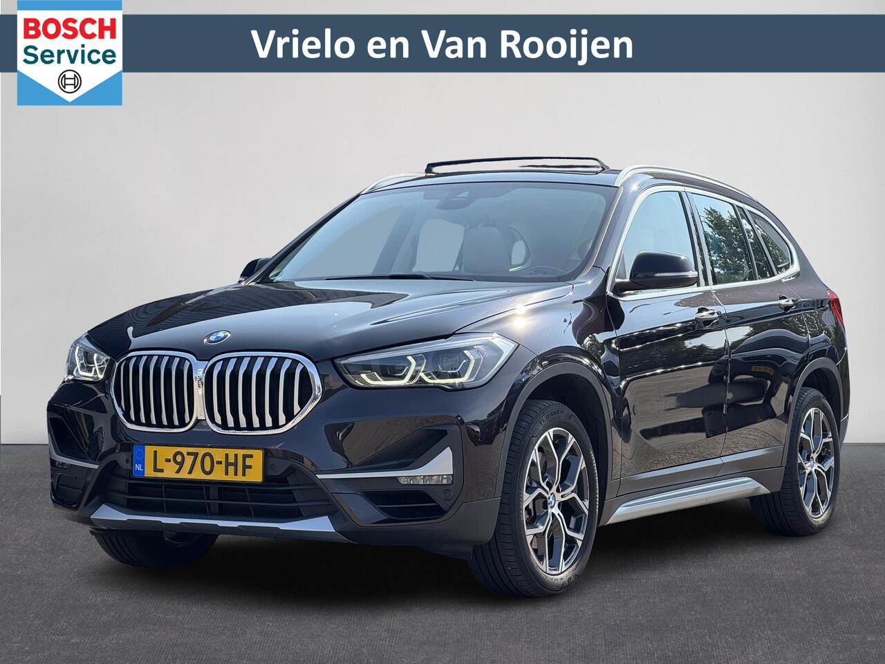 BMW X1 sDrive20i High Executive Edition Trekhaak | Pano | Navigatie | LED | Airco-Ecc | LM-Velgen |Stoelverwarming | Camera | ( Vestiging - Nieuwegein )