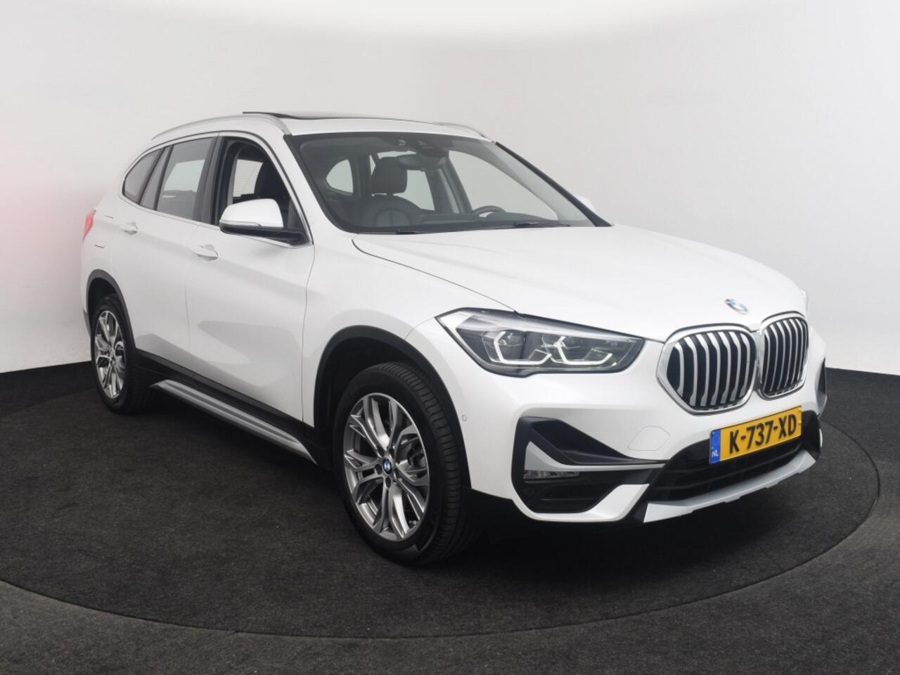 BMW X1 sDrive20i High Executive | Schuifdak o Dealeronderhouden o Leder
