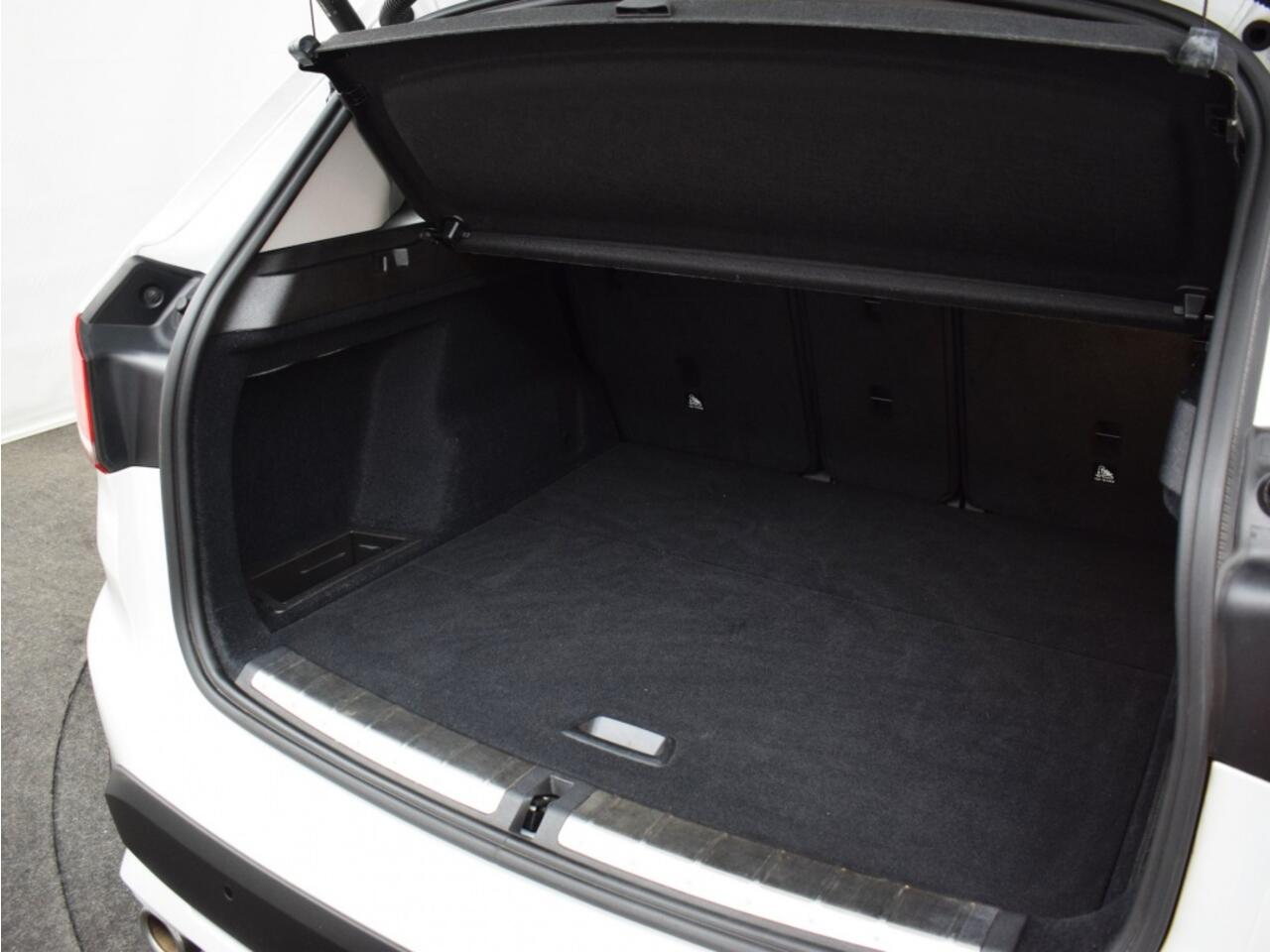 BMW X1 sDrive20i High Executive | Schuifdak o Dealeronderhouden o Leder