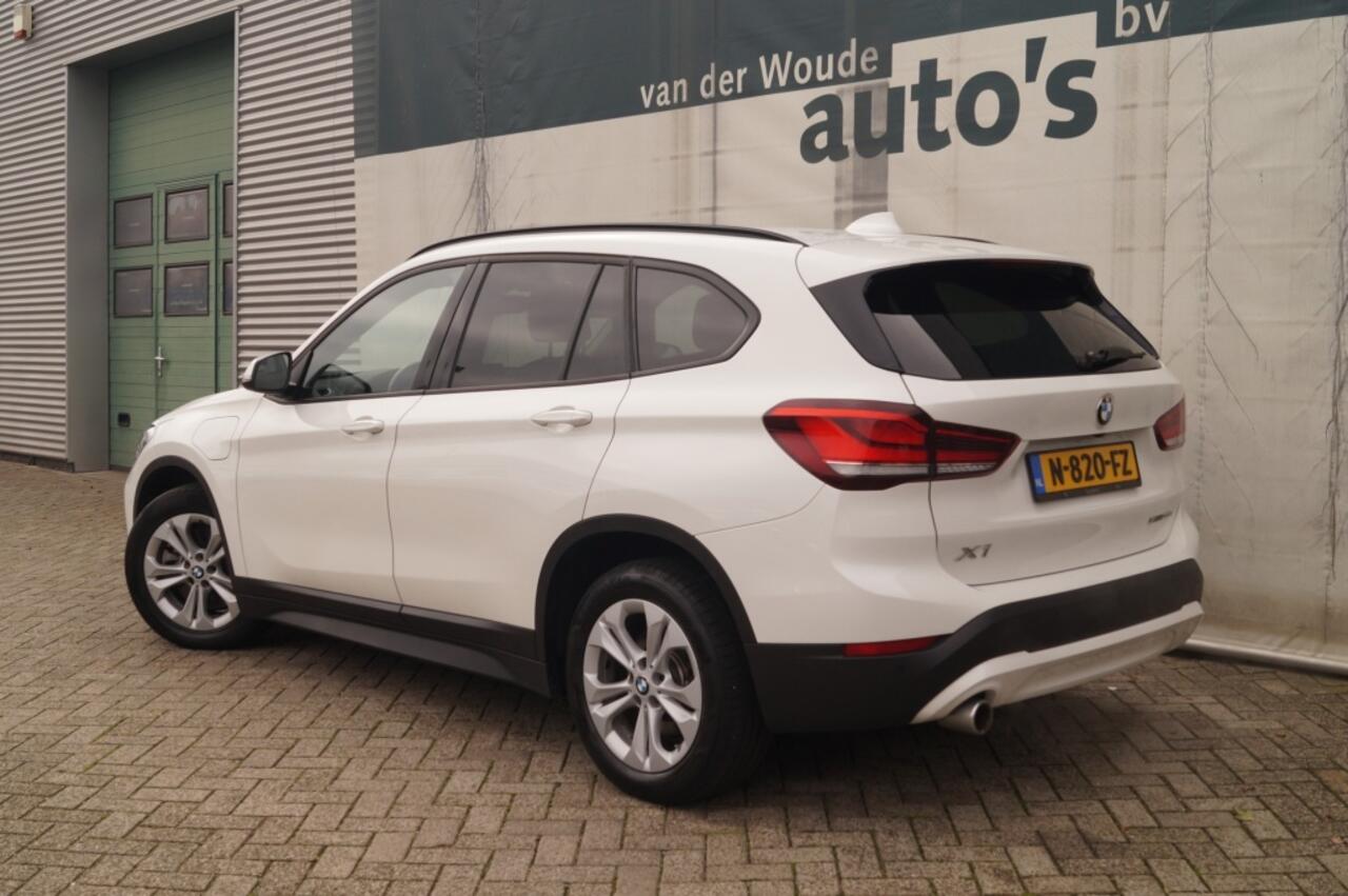 BMW X1 xDrive25e PHEV Business Edition Plus -LEER-ECC-NAVI-