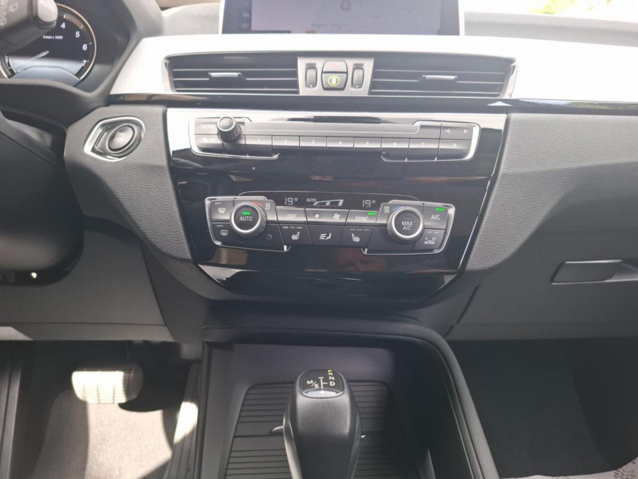 BMW X1 X1 xDrive25e Sportline Plug-In Hybride. 38.000 km, Alle optie's, Absoluut nieuwstaat!