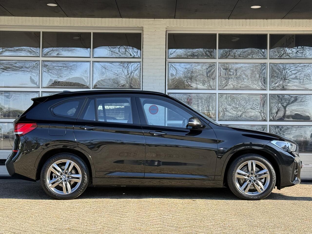 BMW X1 xDrive25e M SPORT | SPORTSTOELEN | TREKHAAK | STOELVERWARMING |