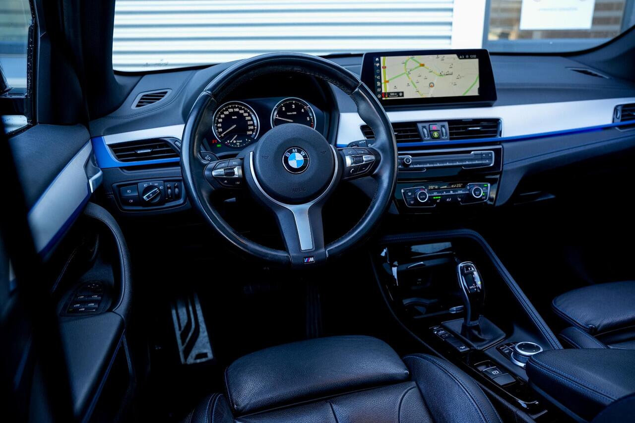 BMW X1 xDrive20d M Pakket Panodak Leer HUD Cruise Navi Stoelverw.