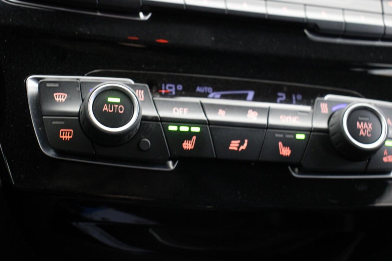 BMW X1 xDrive25e Business Edition Plus - Navi, Cruise, Leer, Clima, PDC, Stoelverw.