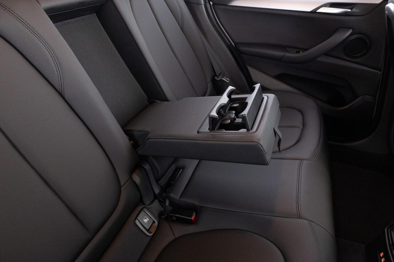 BMW X1 xDrive25e High Executive | LEDER | Full LED | Head-Up | PHEV