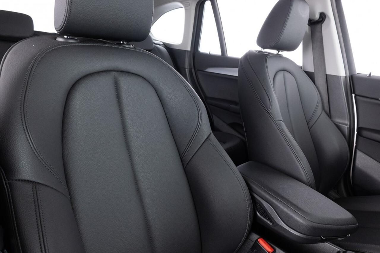 BMW X1 xDrive25e High Executive | LEDER | Full LED | Head-Up | PHEV