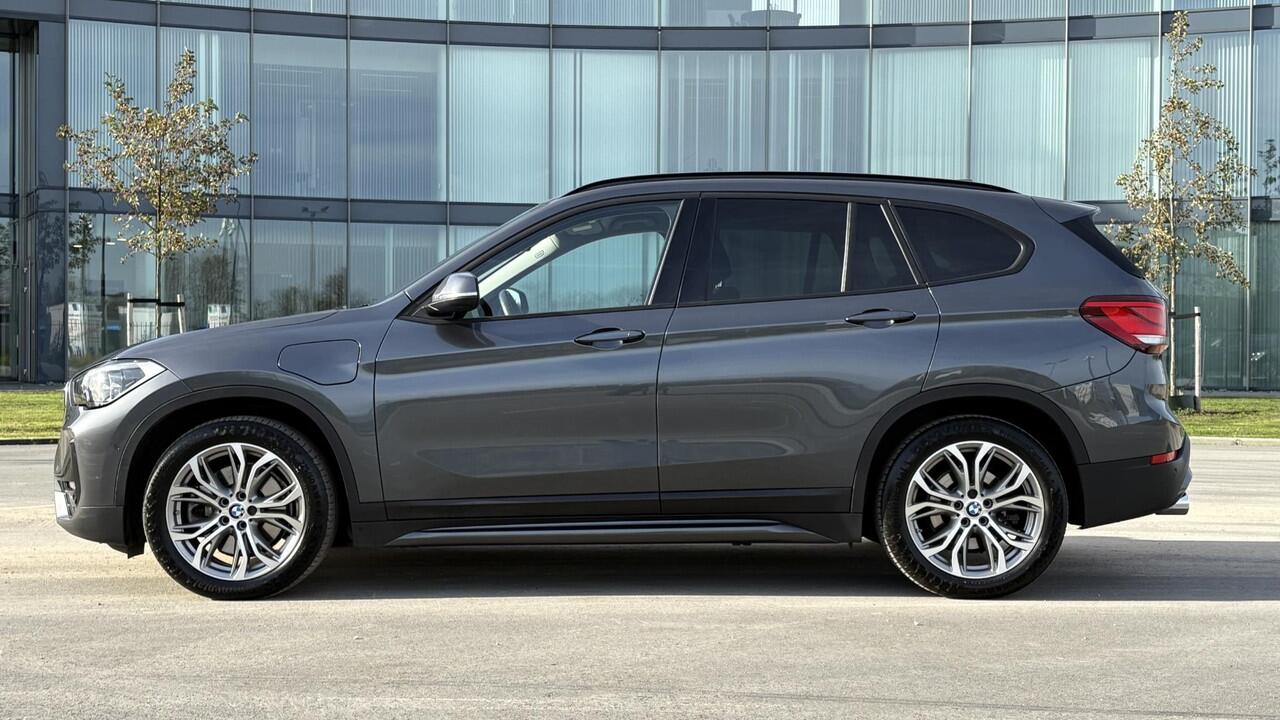 BMW X1 xDrive25e