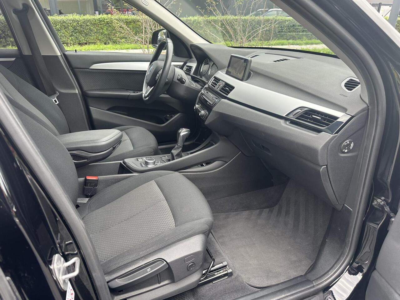 BMW X1 xDrive25e Exec. Pano, Navi, Trekhaak