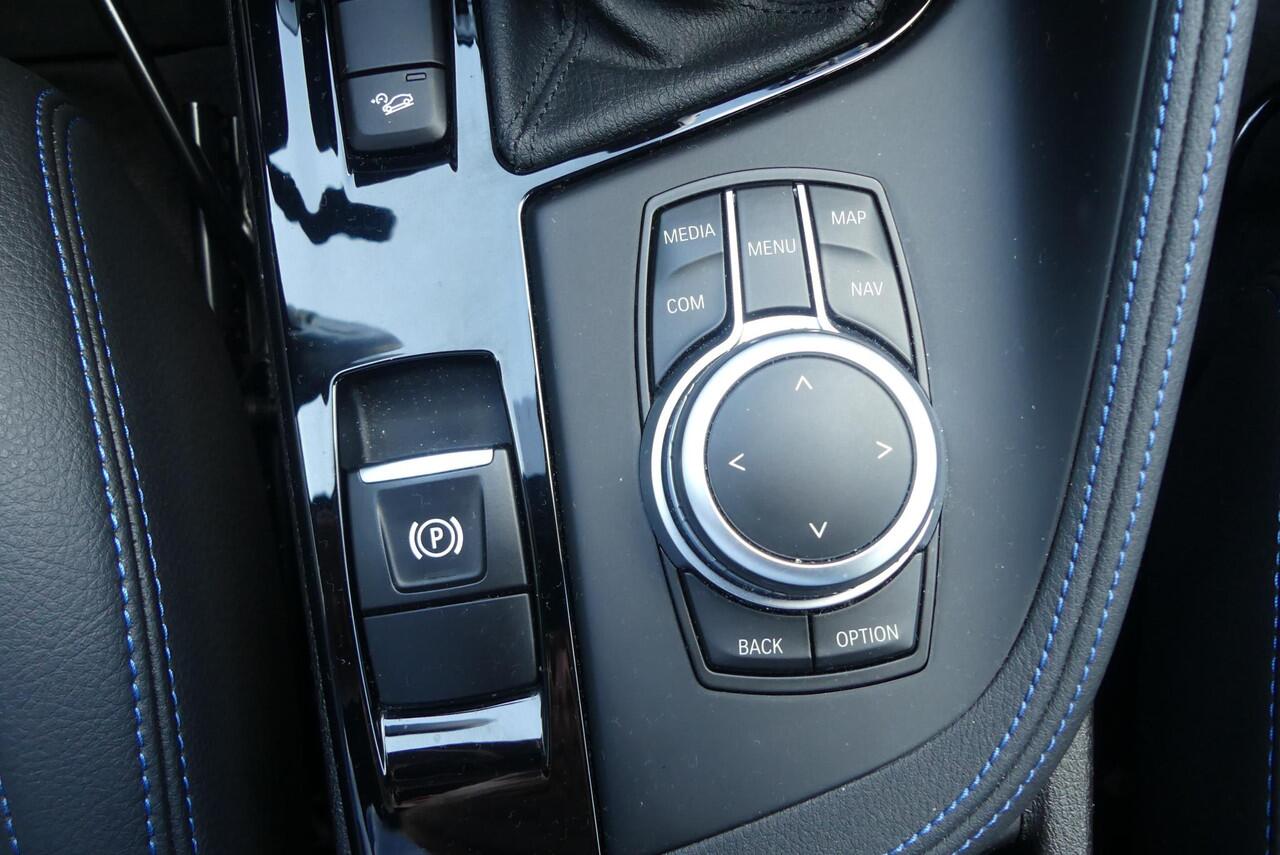 BMW X1 xDrive20d High Executive M Sport TREKHAAK AFNEEMBAAR (2.000KG), ADAPTIEVE CRUISE, CAMERA, STOELVERWARMING, ELEKTRISCHE ACHTERKLEP, PDC V&A, 60.323KM