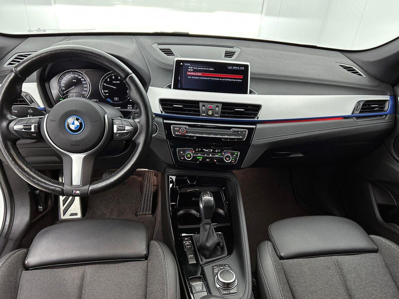 BMW X1 xDrive25e Exe PLUG-In M Sport Shadow TREKHAAK | 1/2 LEER | EL. ACHTERKLEP | 18"LM