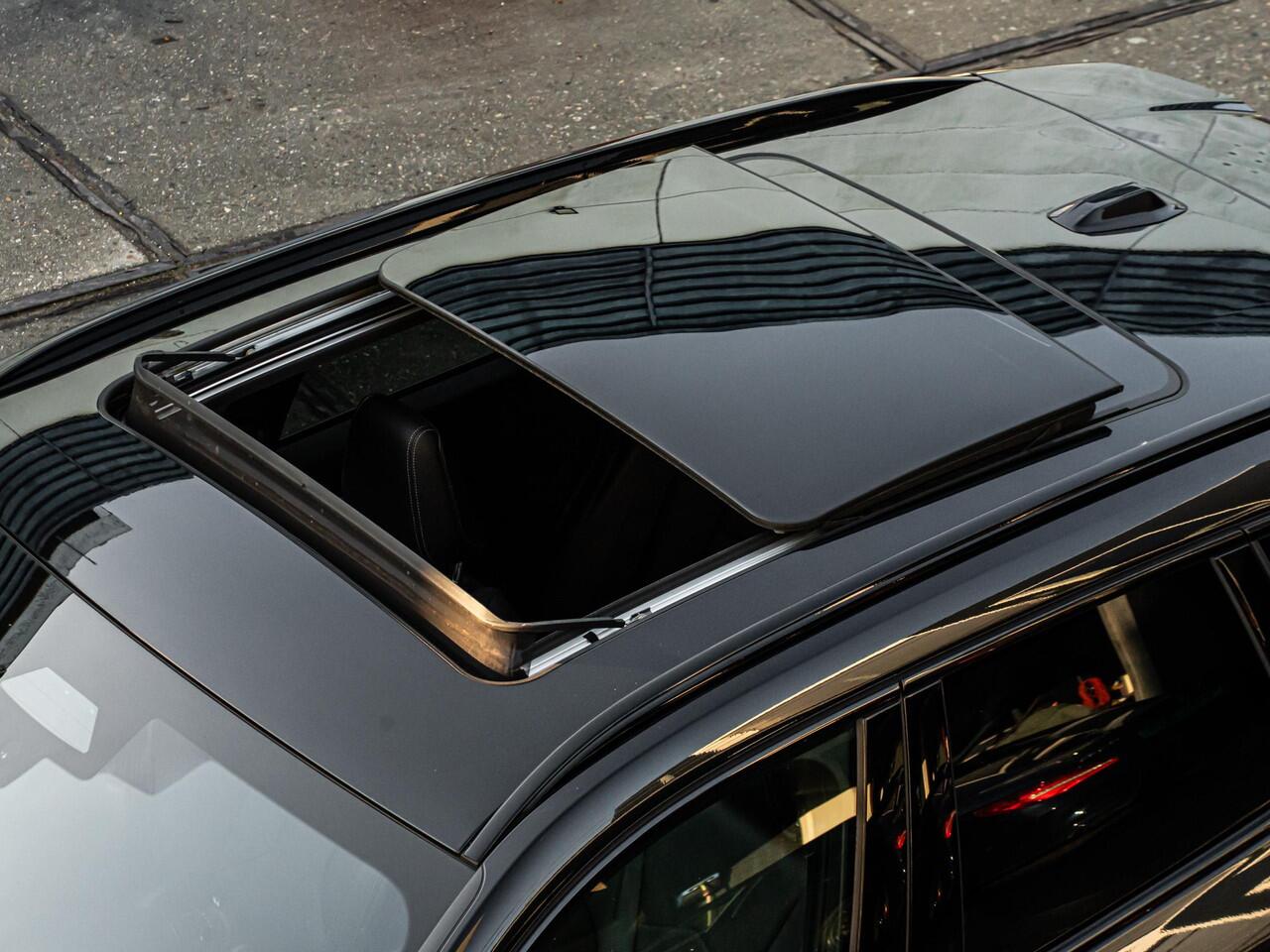 BMW X1 sDrive18i M Sport Pano HK 360Camera Keyless