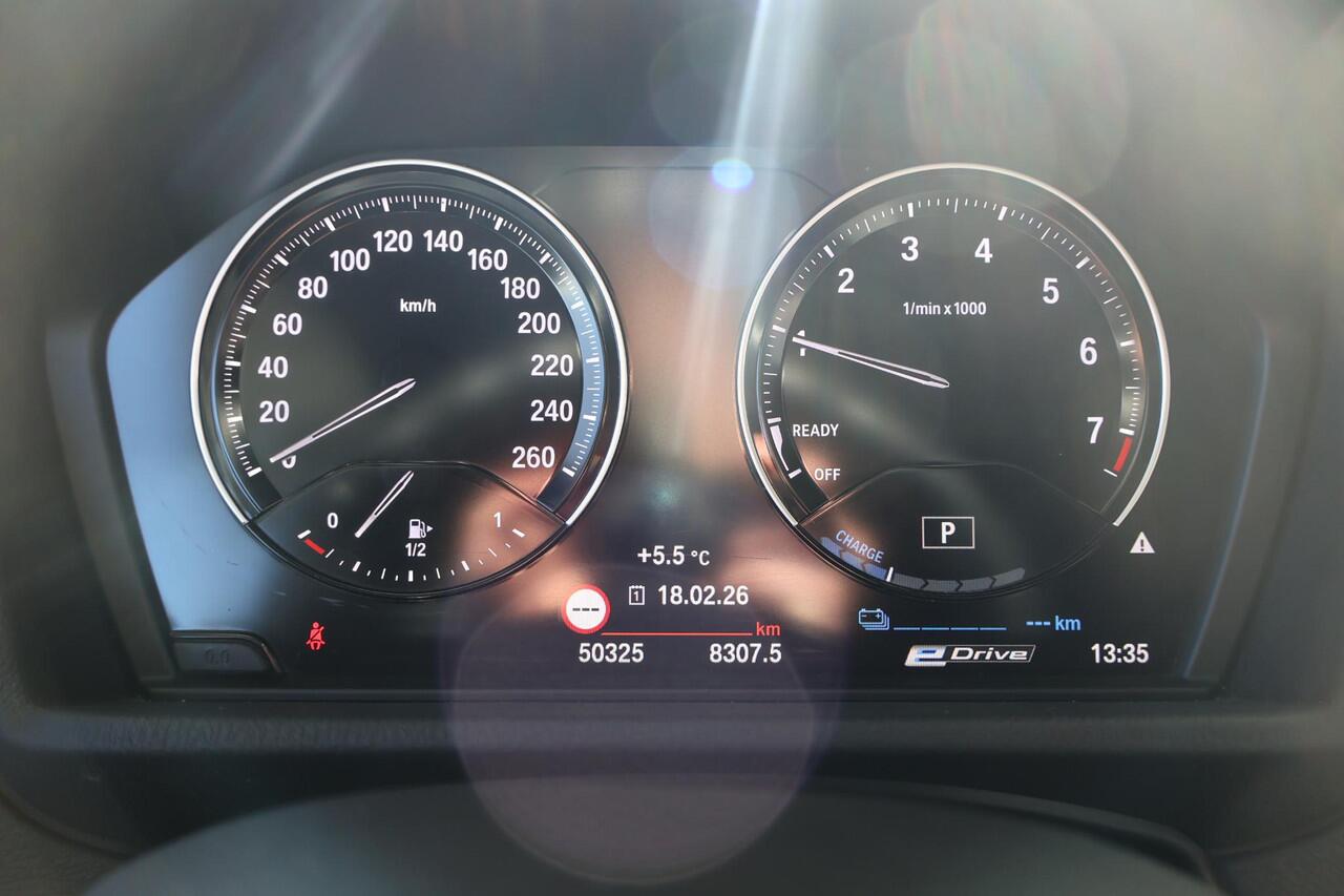 BMW X1 xDrive25e | M Sportpakket | Panorama Dak | Stoelverwarming | Comfort Access