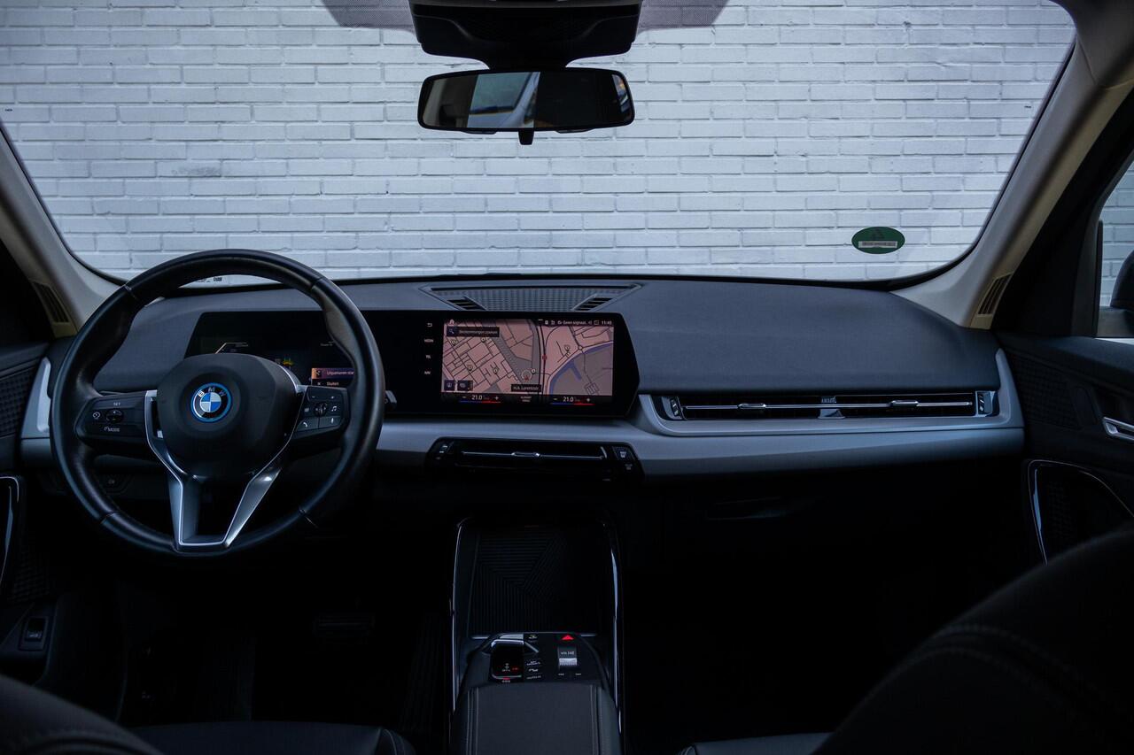 BMW X1 xDrive25e FACELIFT | Vol Leder | Dealer OH | LED | Metallic