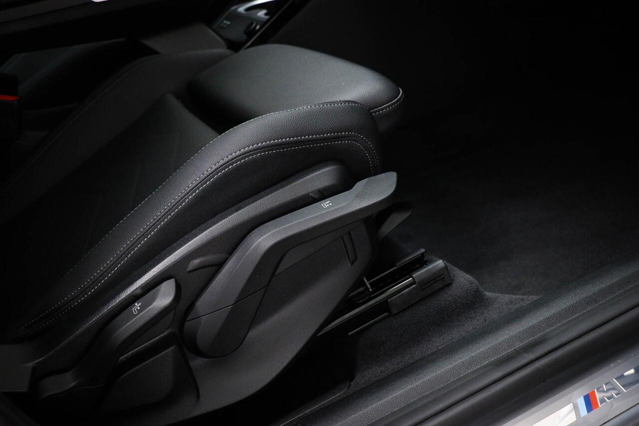 BMW X1 sDrive18i M-Sport | NAVI | DAB | APPLE | CAMERA | 19"