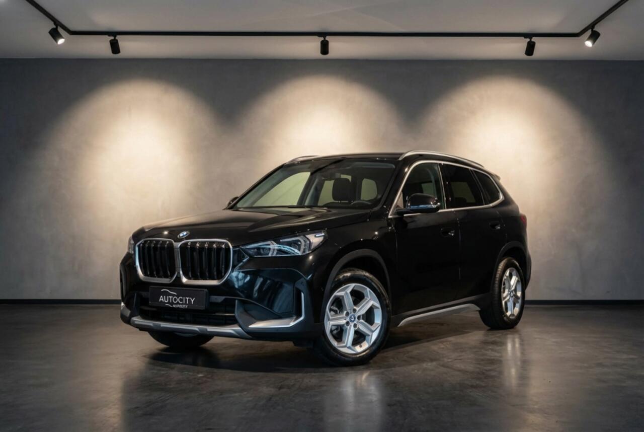 BMW X1 xDrive25e PHEV Facelift | Adaptive LED | Stoelverwarming | Comfo