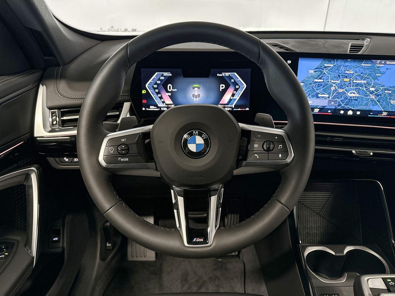 BMW X1 sDrive18i | xLine | Glazen panoramadak