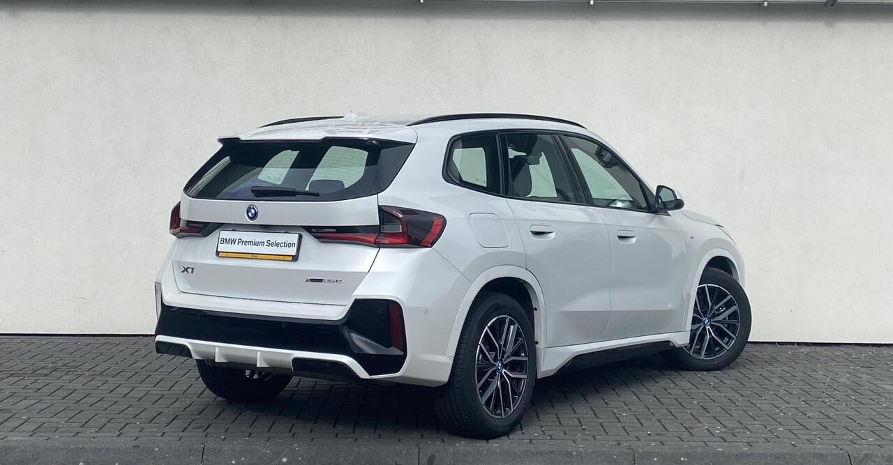 BMW X1 xDrive25e | M-Sport | Achteruitrijcamera | Driving Assistant Plus