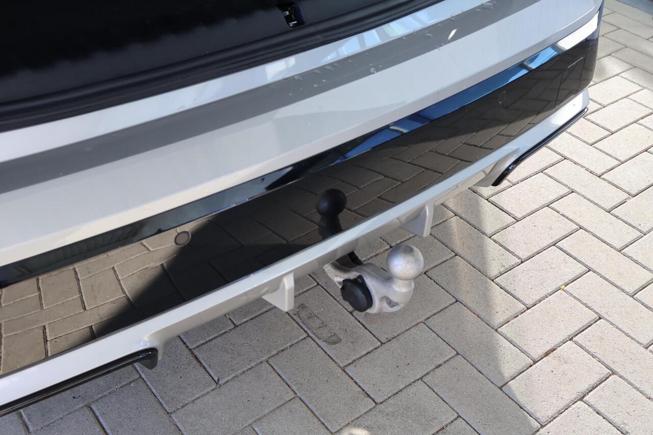 BMW X1 sDrive20i | M Sportpakket | Stoelverwarming | Achteruitrijcamera | Trekhaak