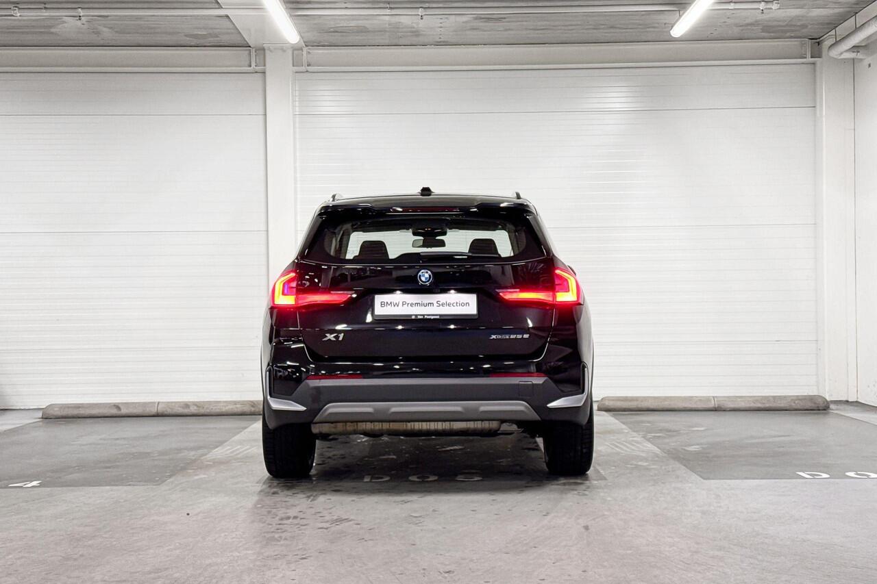 BMW X1 xDrive25e