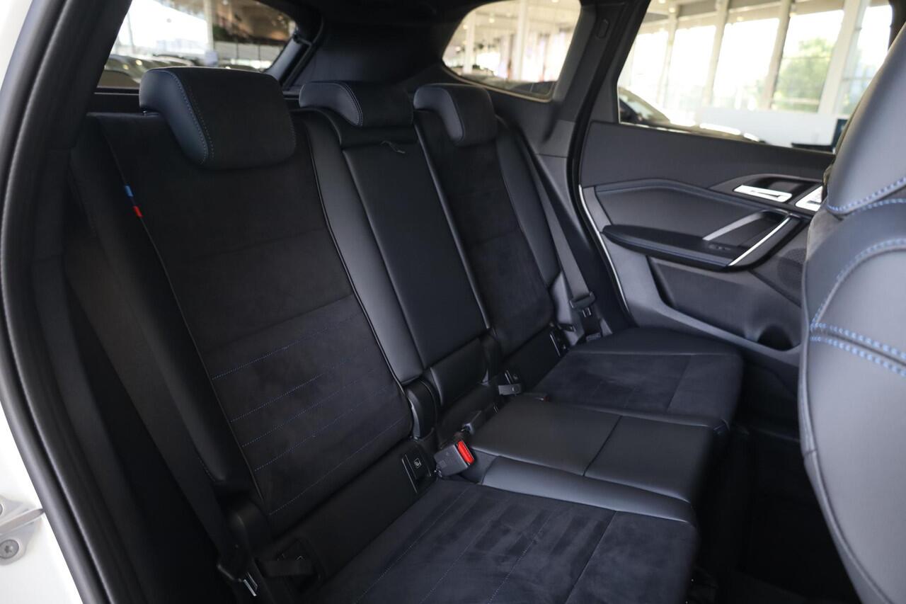 BMW X1 sDrive20i | M Sportpakket | Premium Pack | Comfort Pack