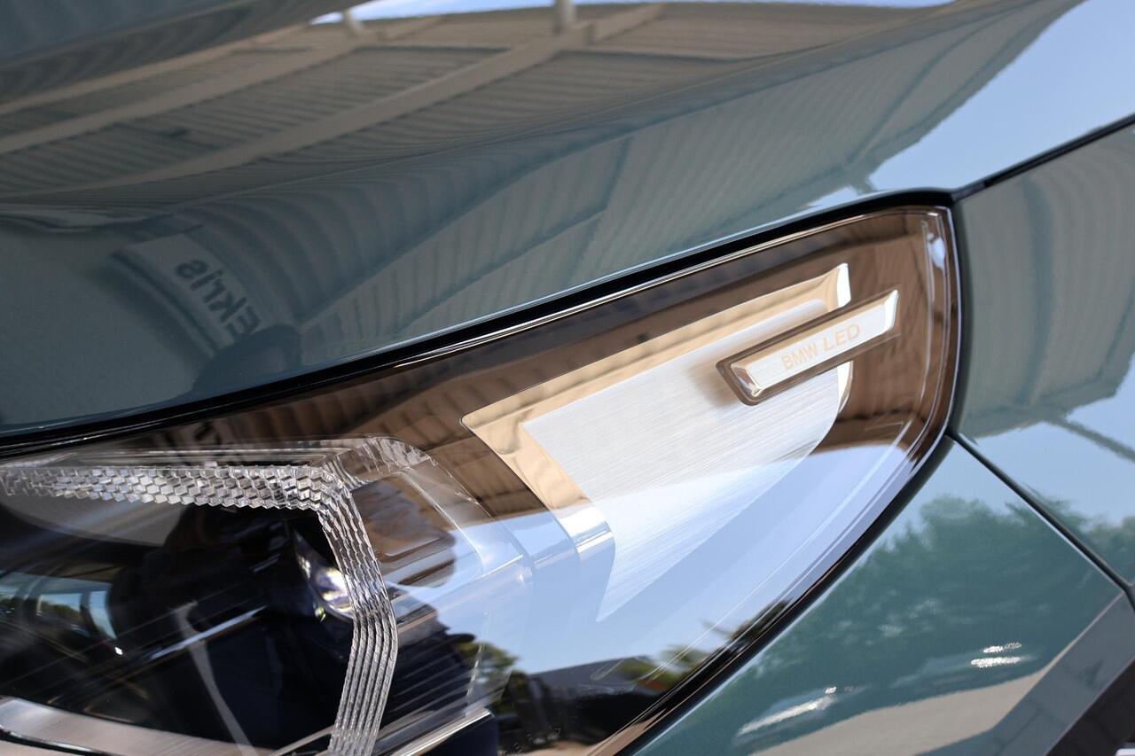 BMW X1 xDrive23i | xLine | Innovation Pack | Comfort Pack