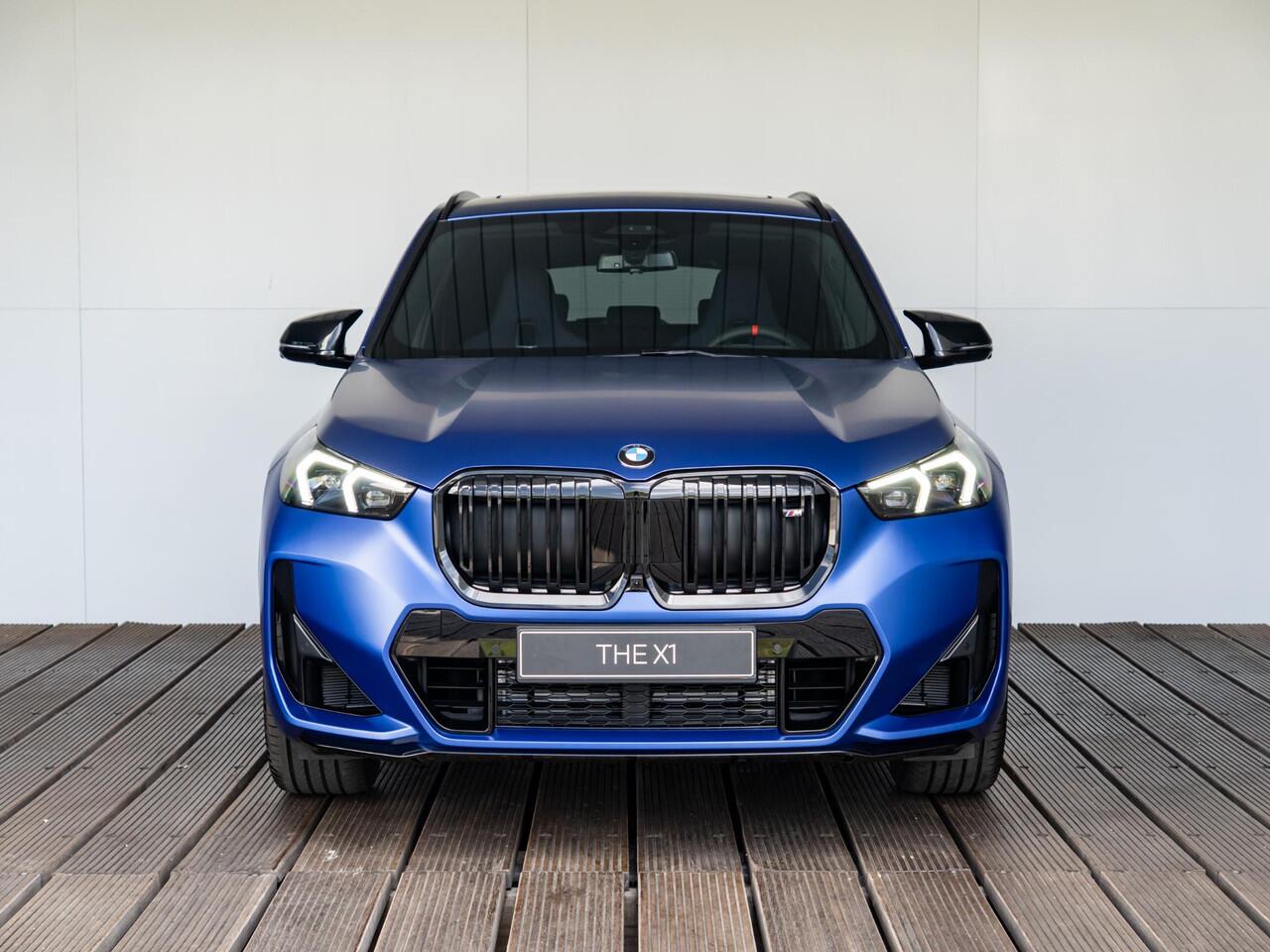 BMW X1 M35i | M Sportpakket Pro | Innovation Pack | Travel Pack