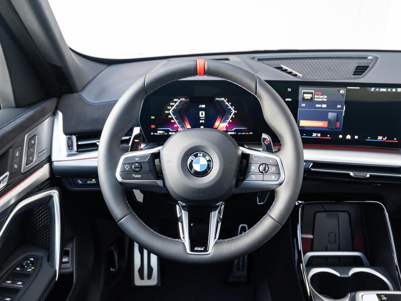 BMW X1 M35i | M Sportpakket Pro | Innovation Pack | Travel Pack